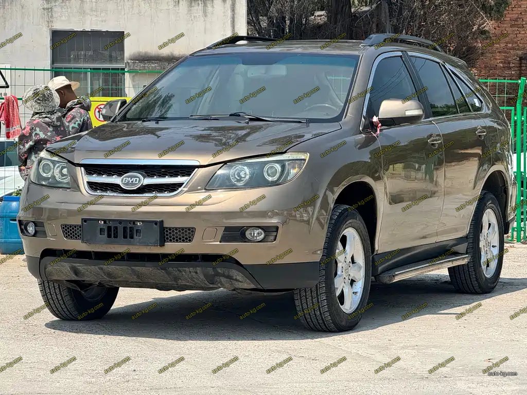BYD S6 2012
