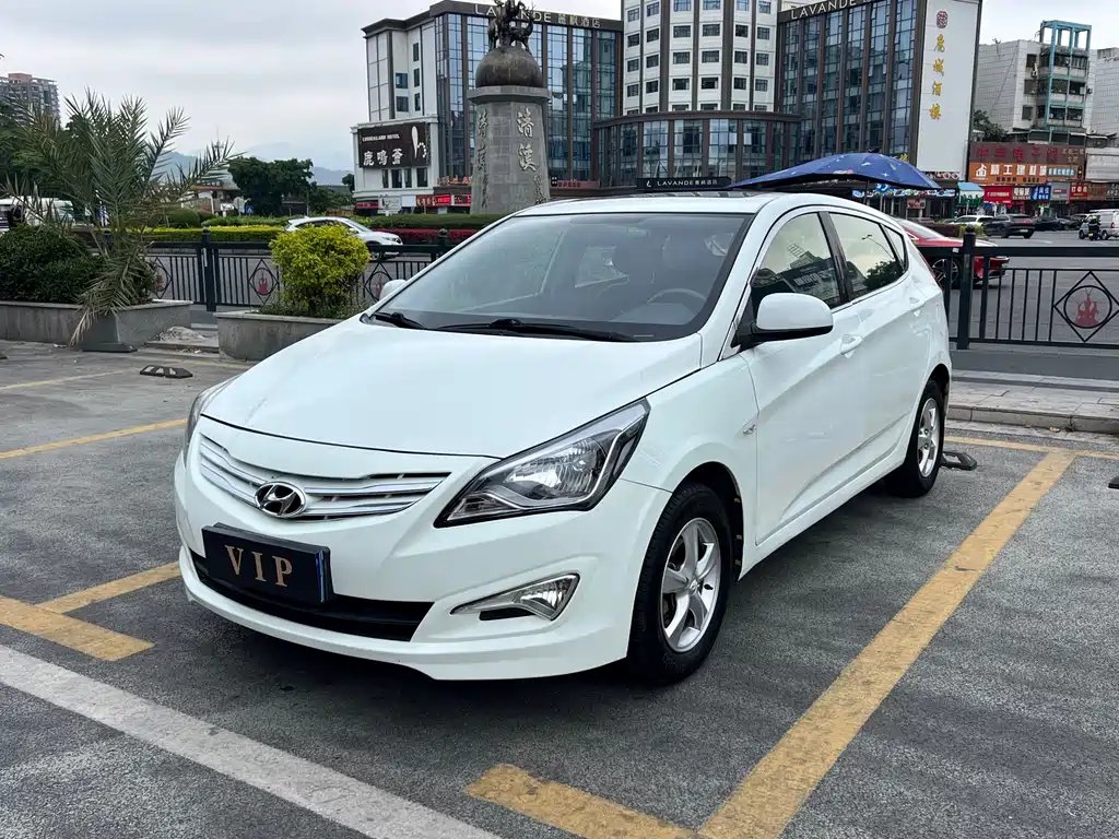 Hyundai Ruiyi 2015 — фото 1 из 5