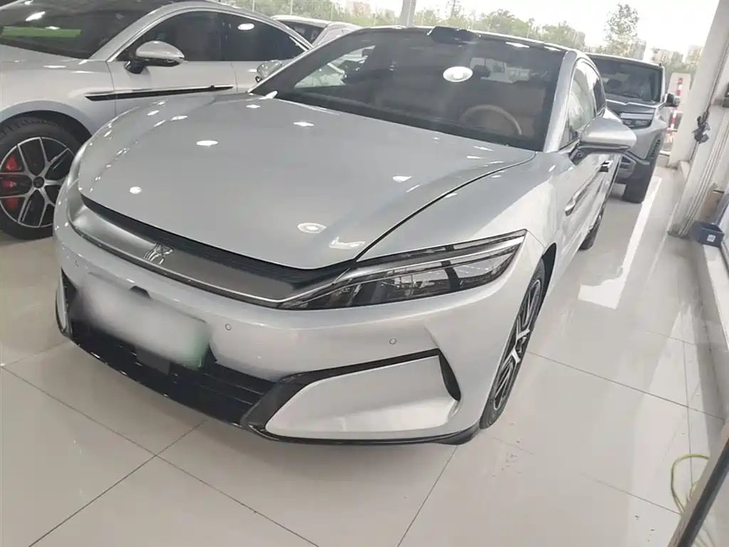 BYD 汉L 2025