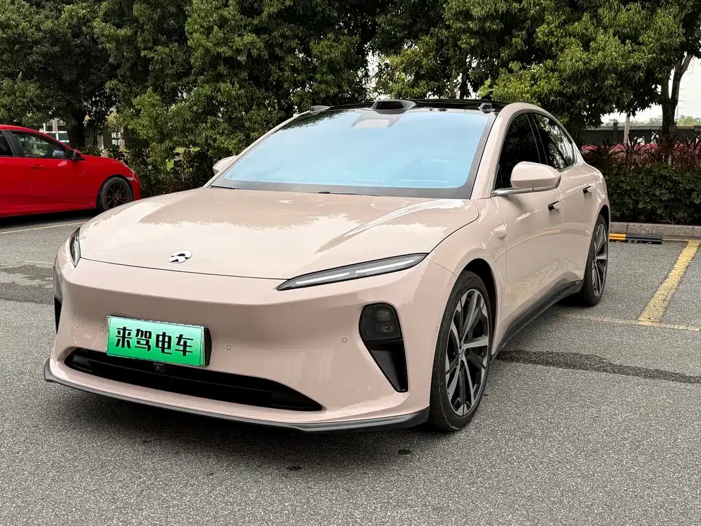 NIO ET5 2024