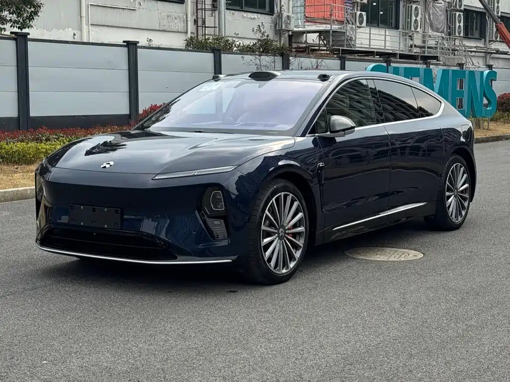NIO ET9 2025