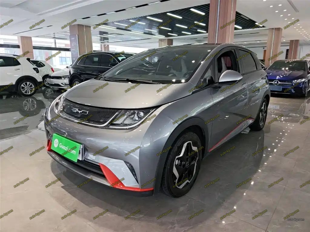 BYD Dolphin 2023