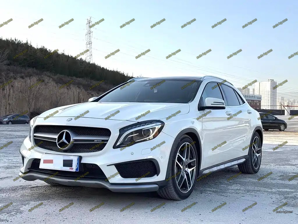 Mercedes-Benz GLA AMG 2016