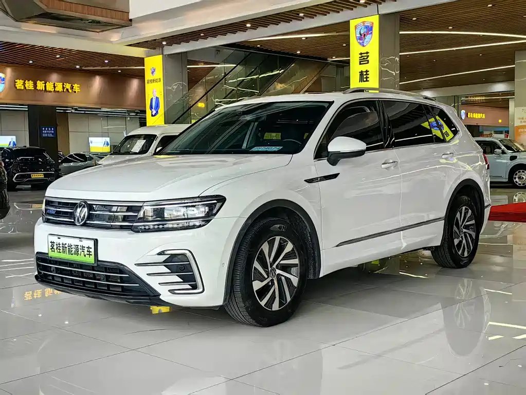Volkswagen TiguanLPHEV 2021
