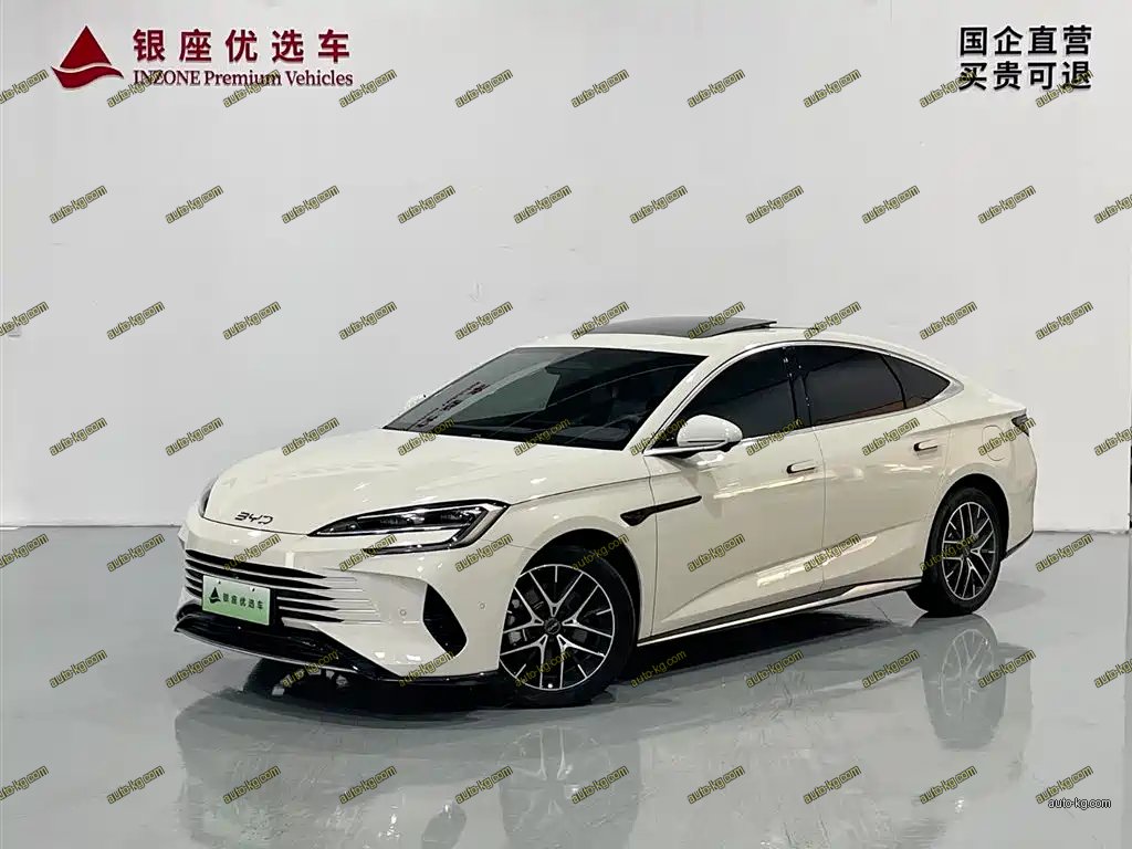 BYD Seal 07 DM-i 2025