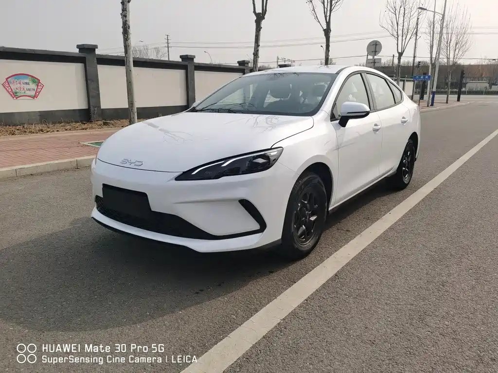 BYD Seal 05 DM-i 2026
