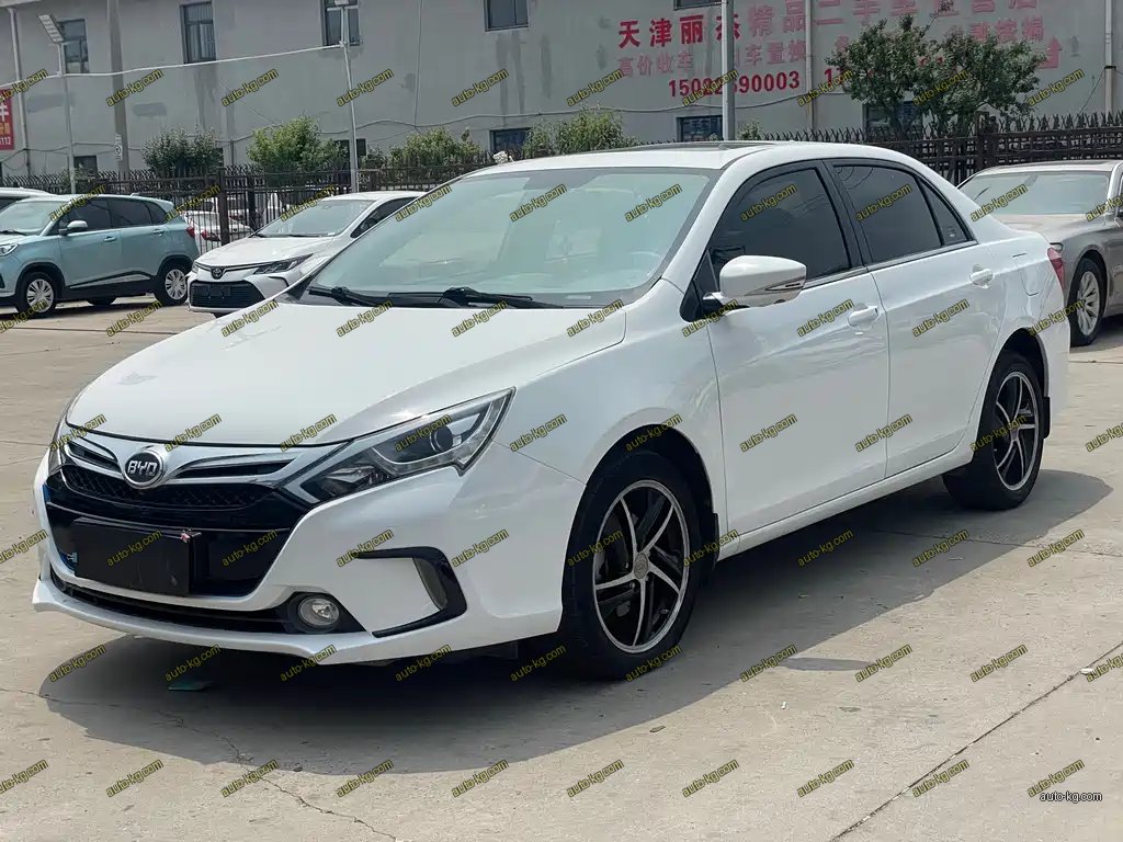 BYD Qin NEV 2015