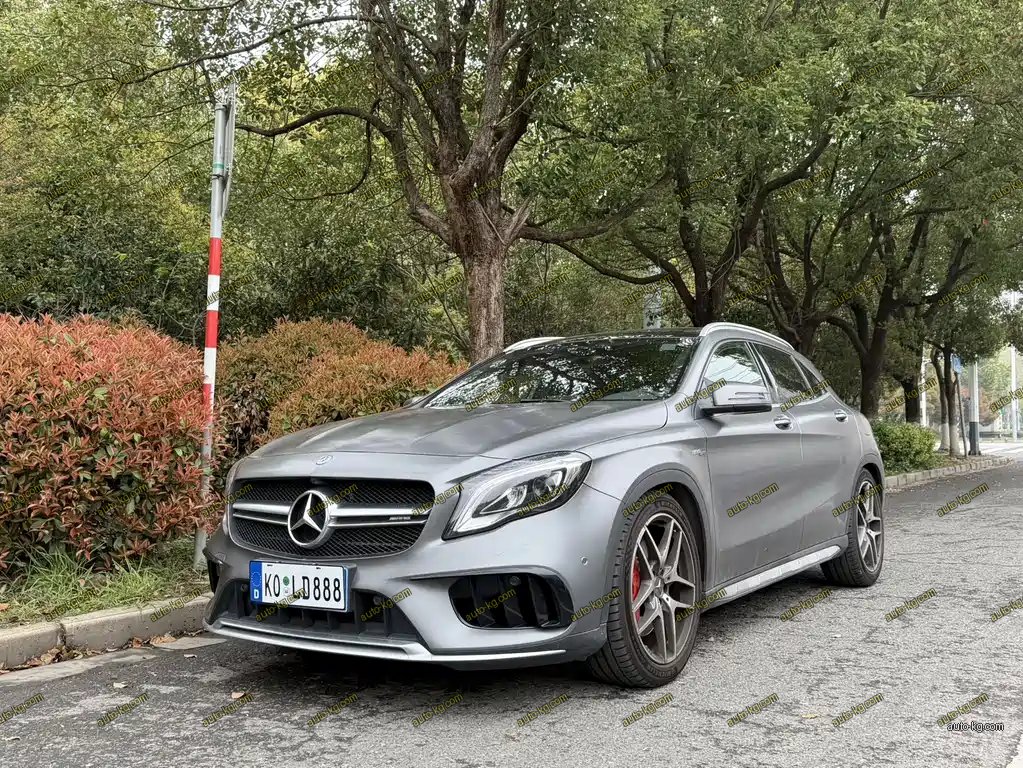 Mercedes-Benz GLA AMG 2018