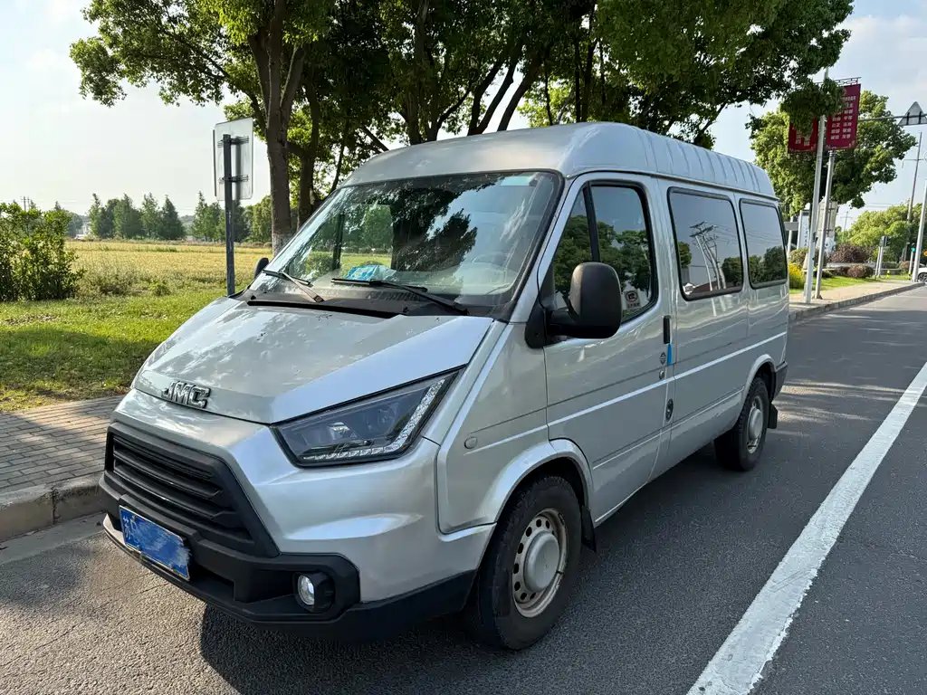 JMC Tesla 2021