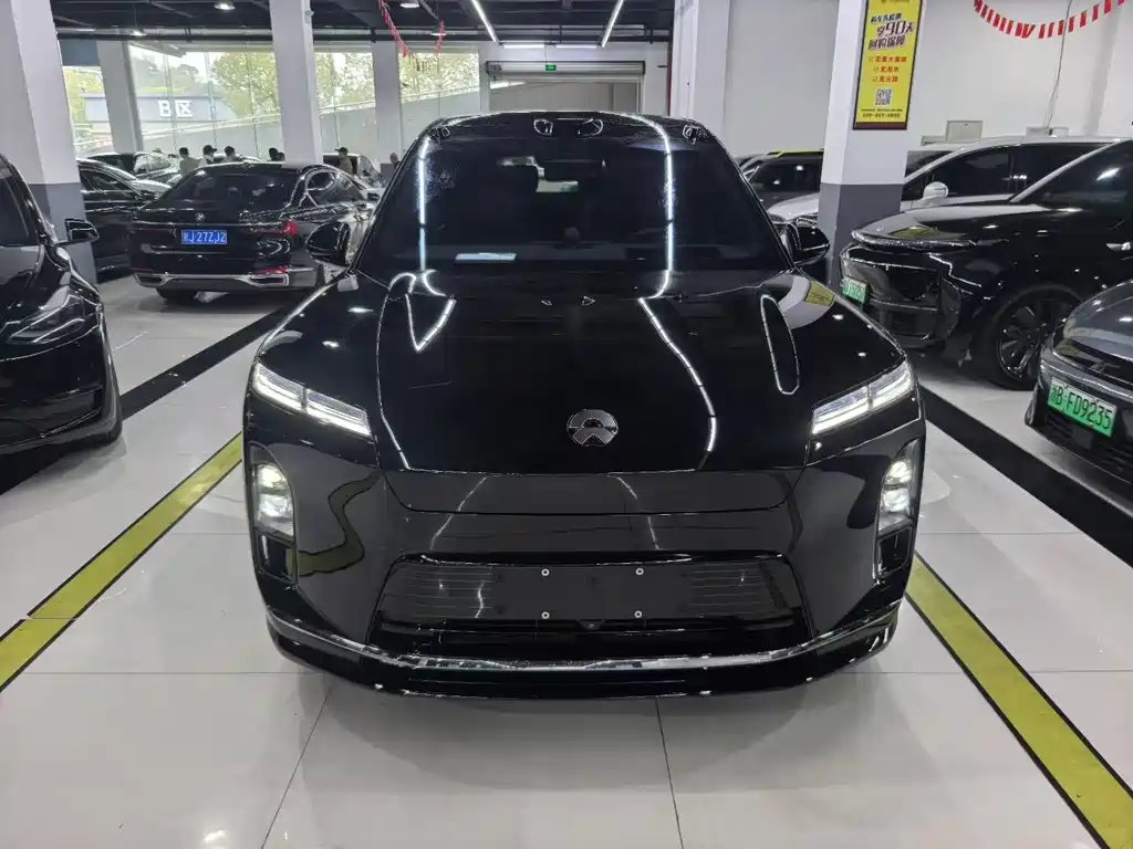 NIO ES8 2026
