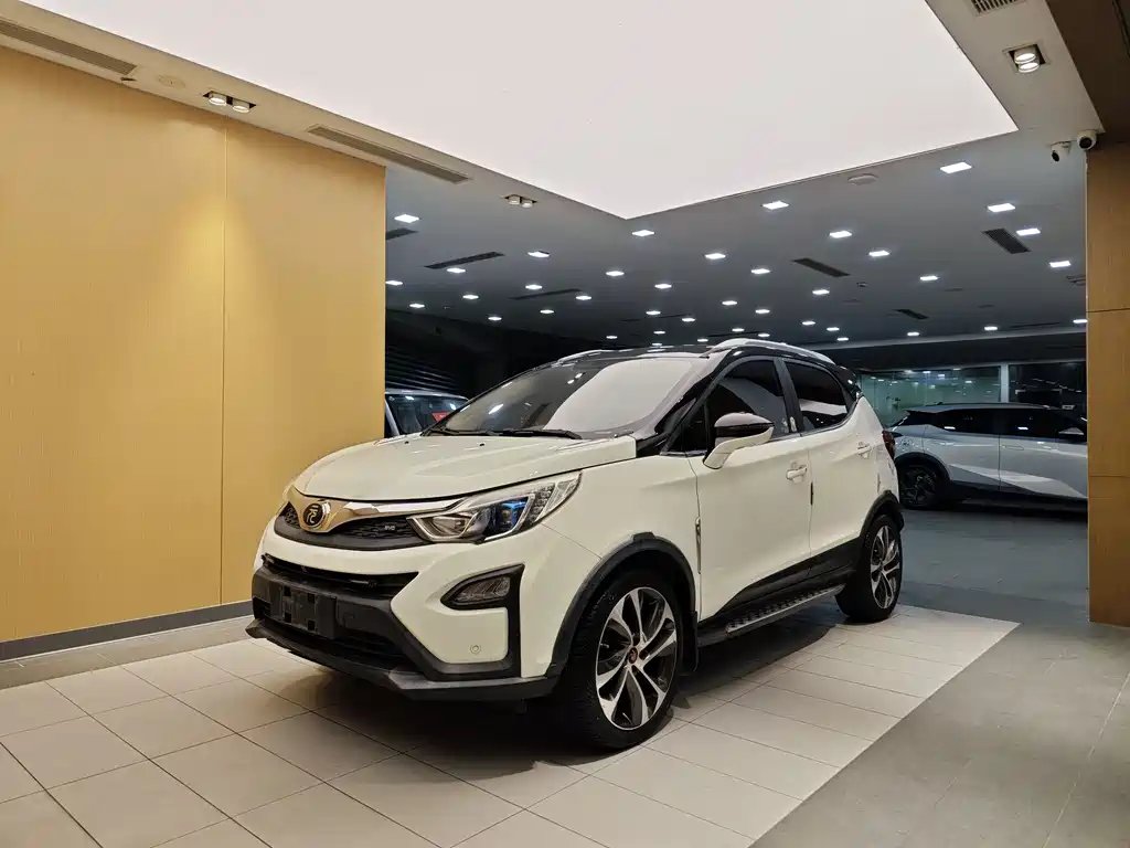 BYD Yuan 2017