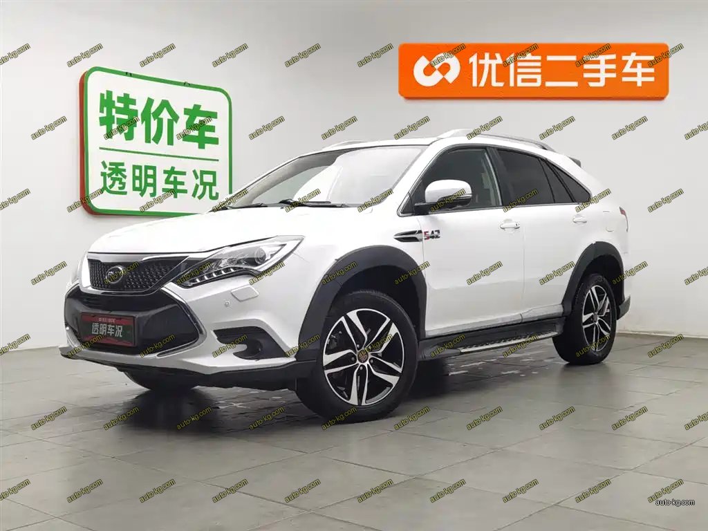 BYD Tang New Energy 2016