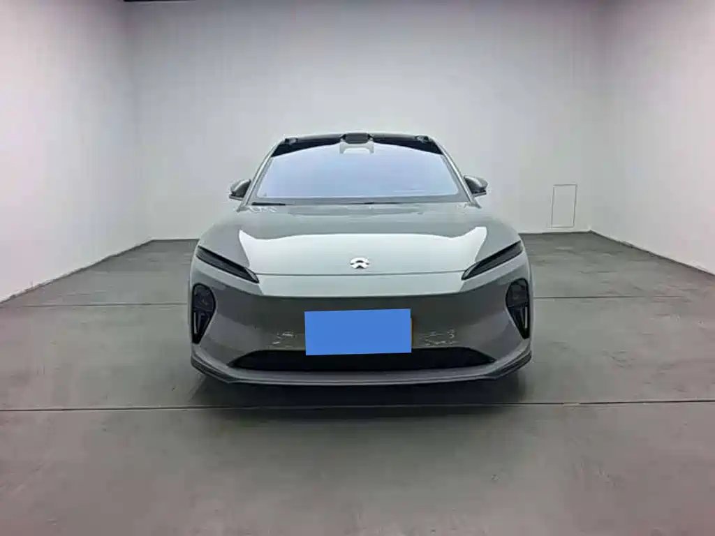 NIO ET5T 2025