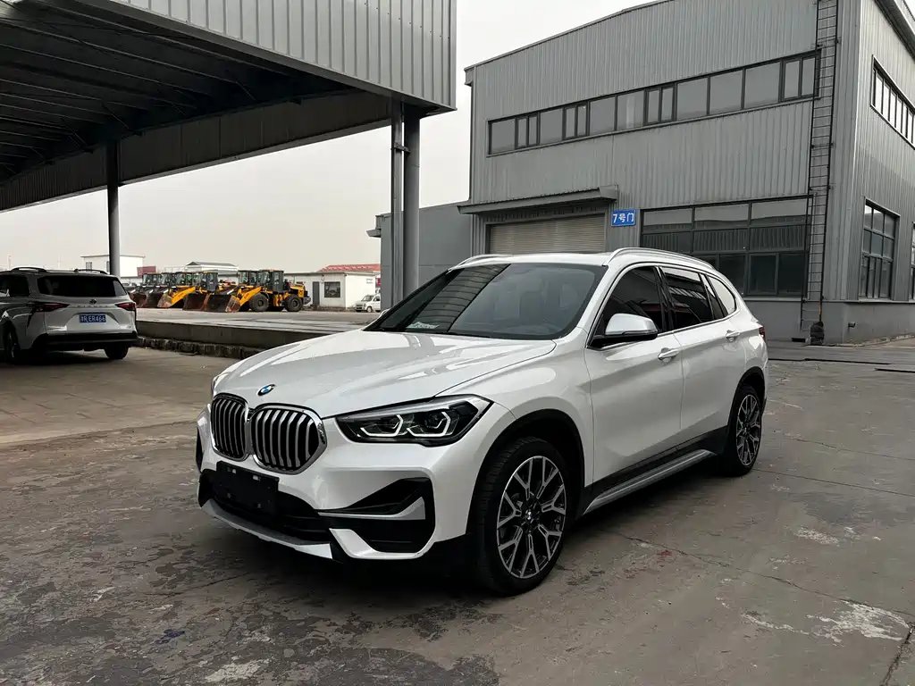 BMW X1 2023 — фото 1 из 19