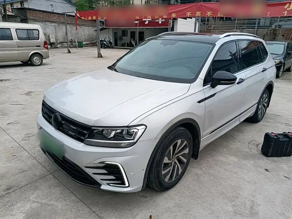 Volkswagen TiguanLPHEV 2021