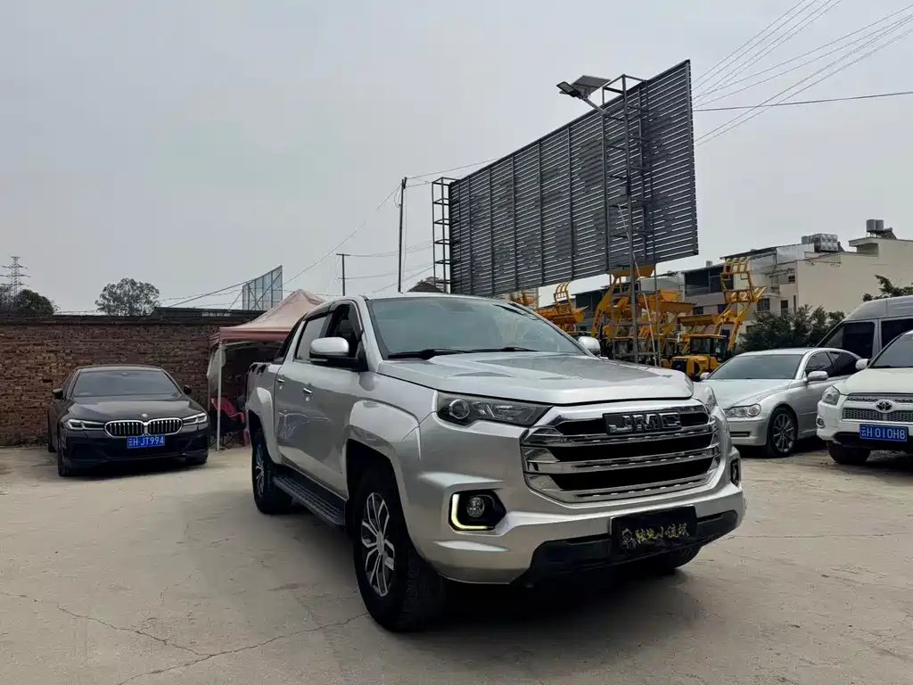 JMC Yuhu 7 2022