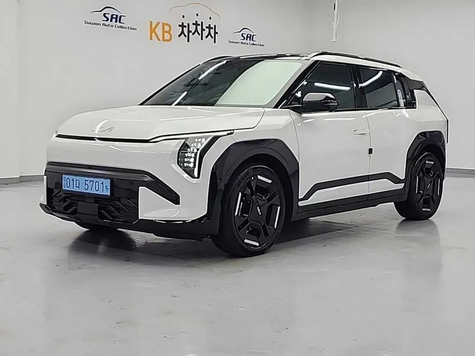 Kia EV3 2026 — фото 1 из 19