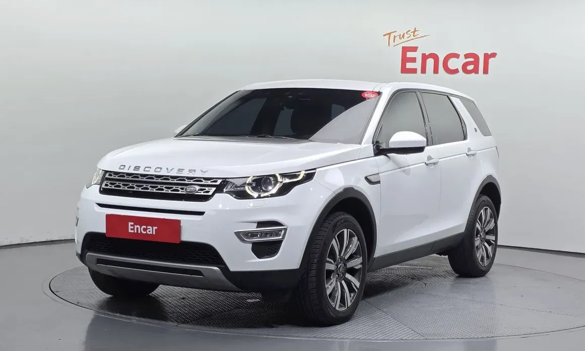 Land Rover Discovery Sport 2018 — фото 1 из 20