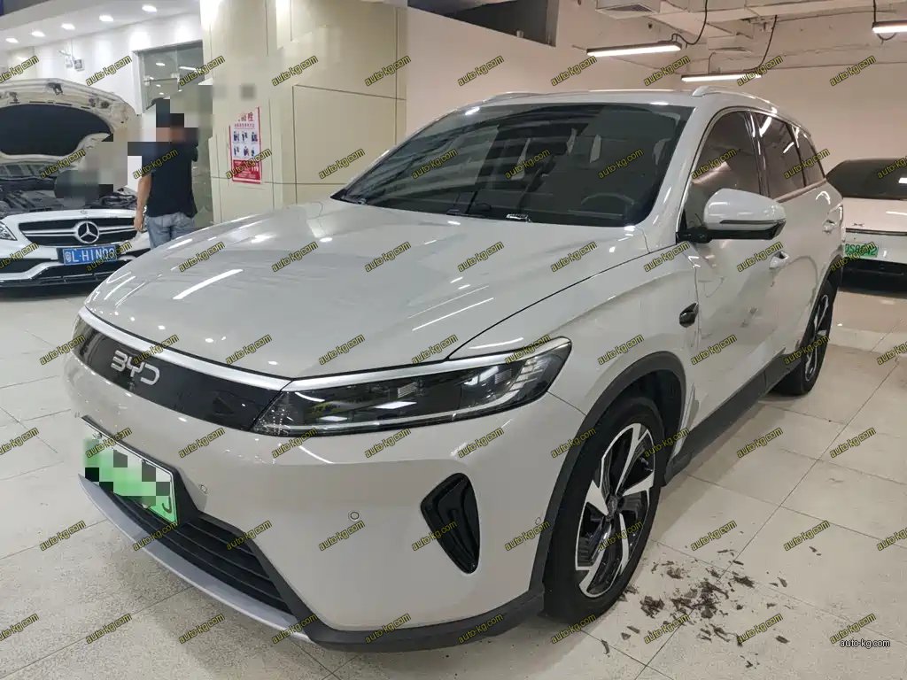 BYD Seal 05 DM-i 2025