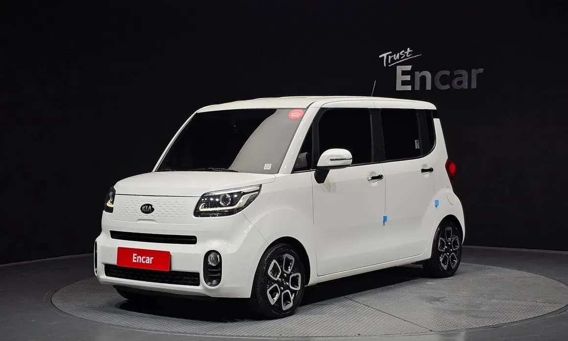Kia RAY 2018 — фото 1 из 30