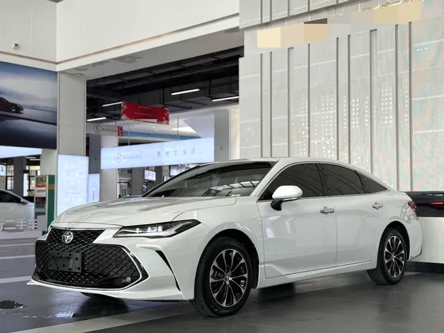 Toyota Avalon V Рестайлинг 2022