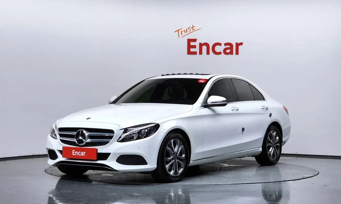 Mercedes-Benz C-Class 2018 — фото 1 из 34
