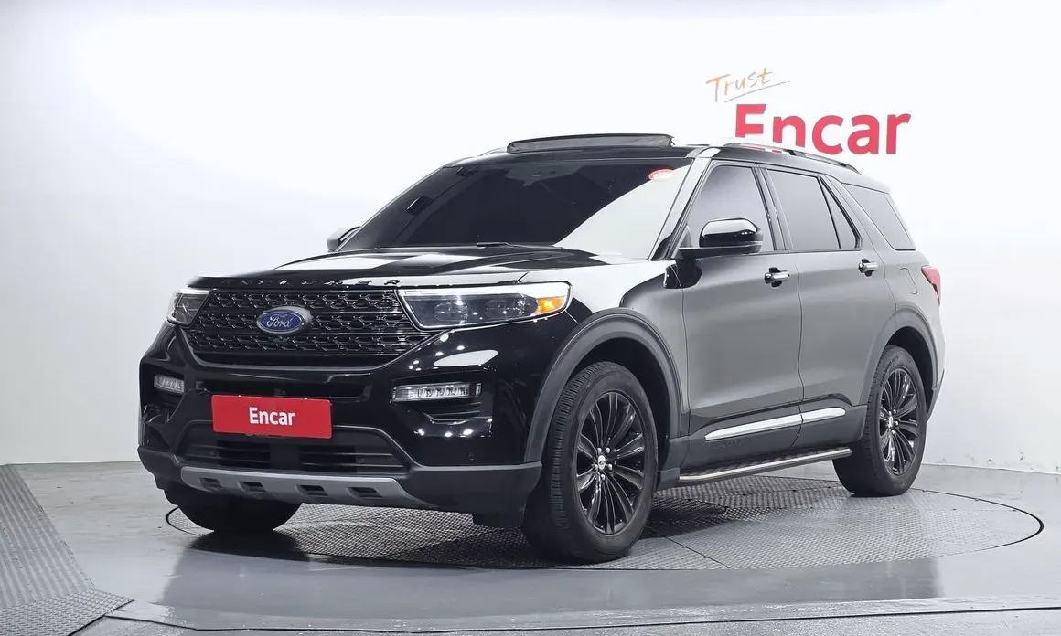 Ford Explorer 2020 — фото 1 из 20