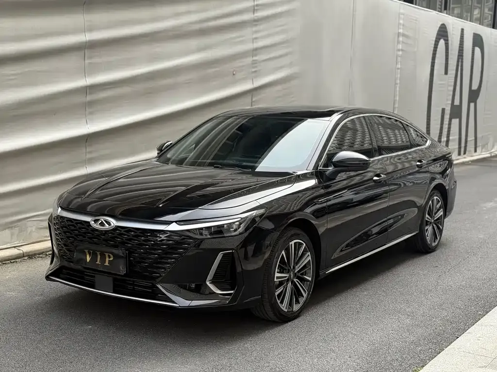 Chery Arrizo 8 2023 — фото 1 из 12