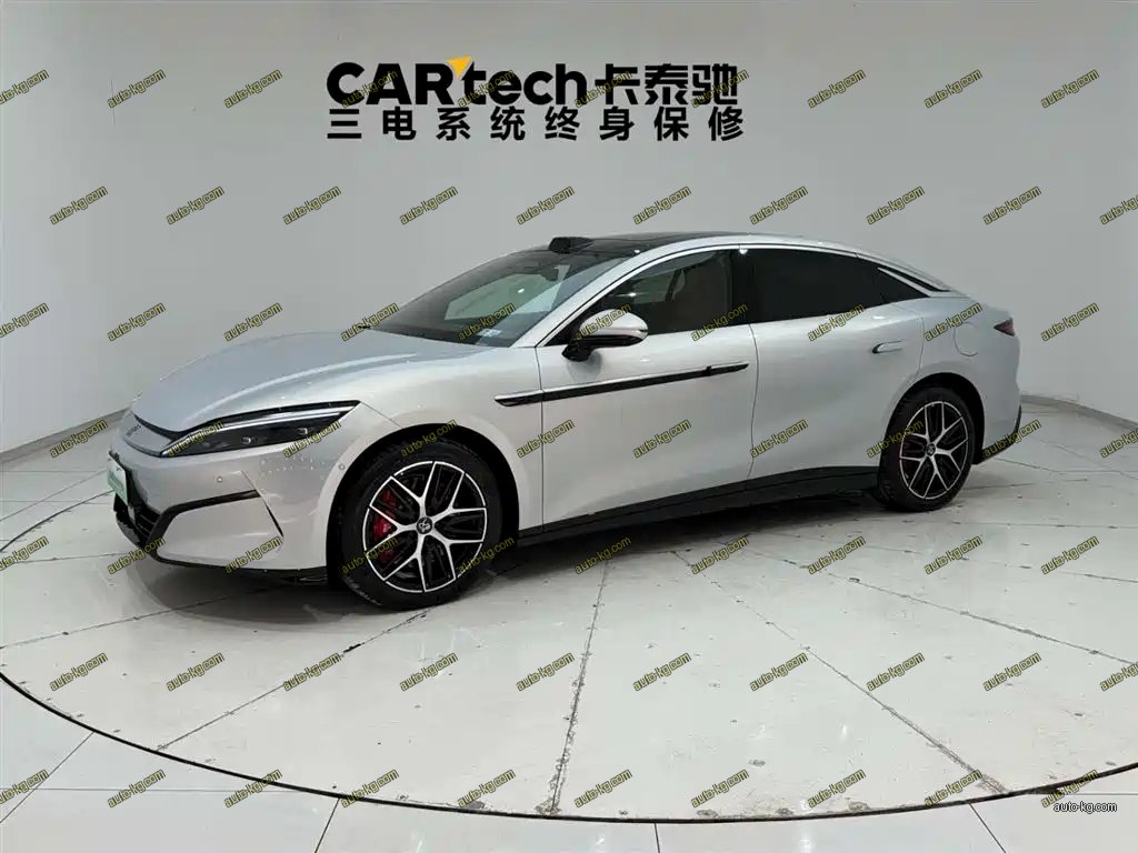 BYD 汉L 2025