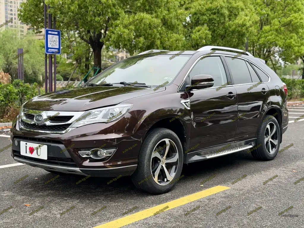 BYD S7 2015