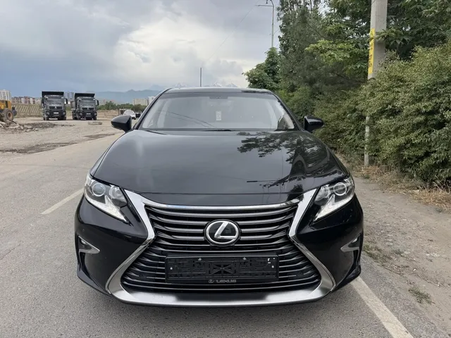 Lexus ES VI Рестайлинг 2017