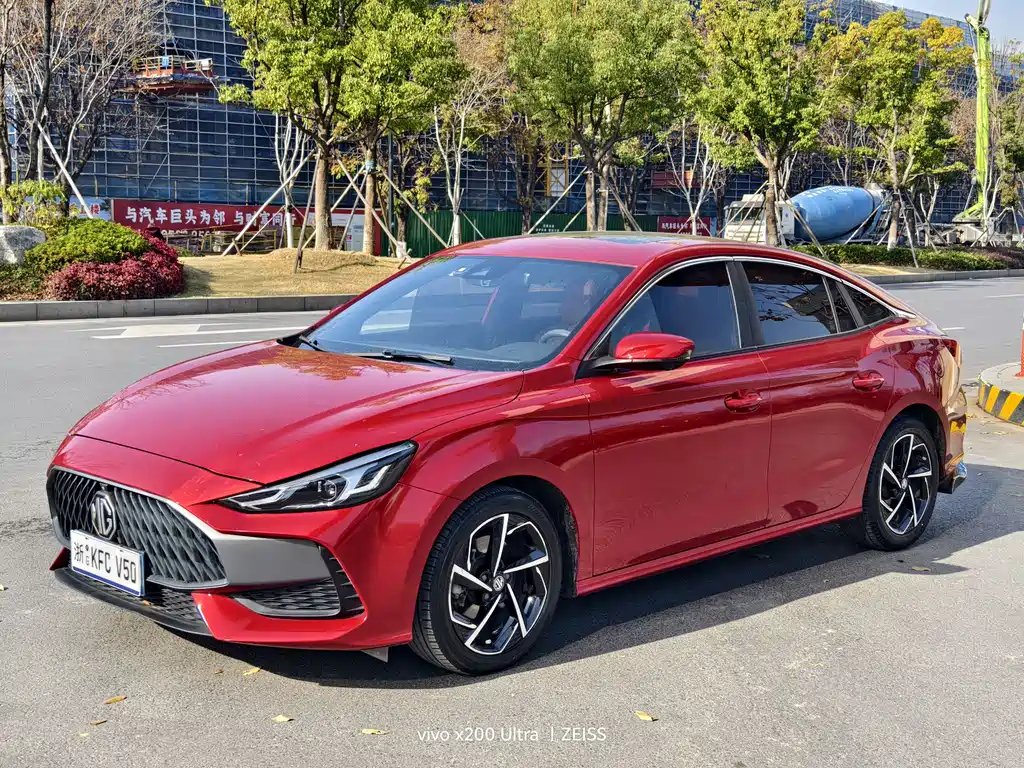MG MG5 2021