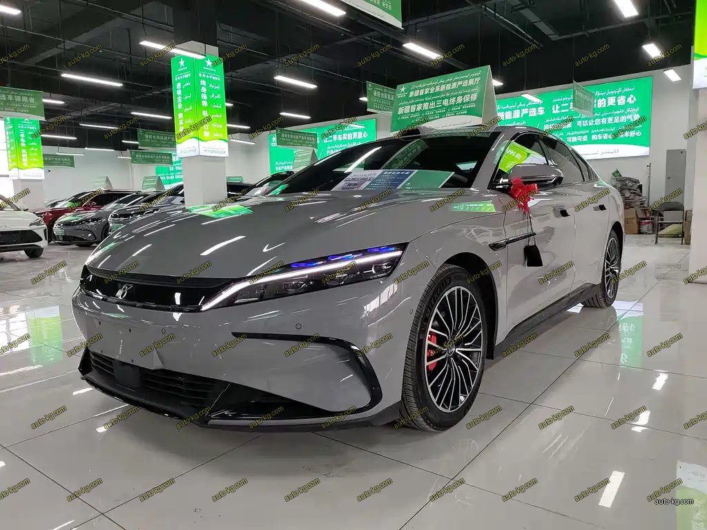 BYD Han 2025