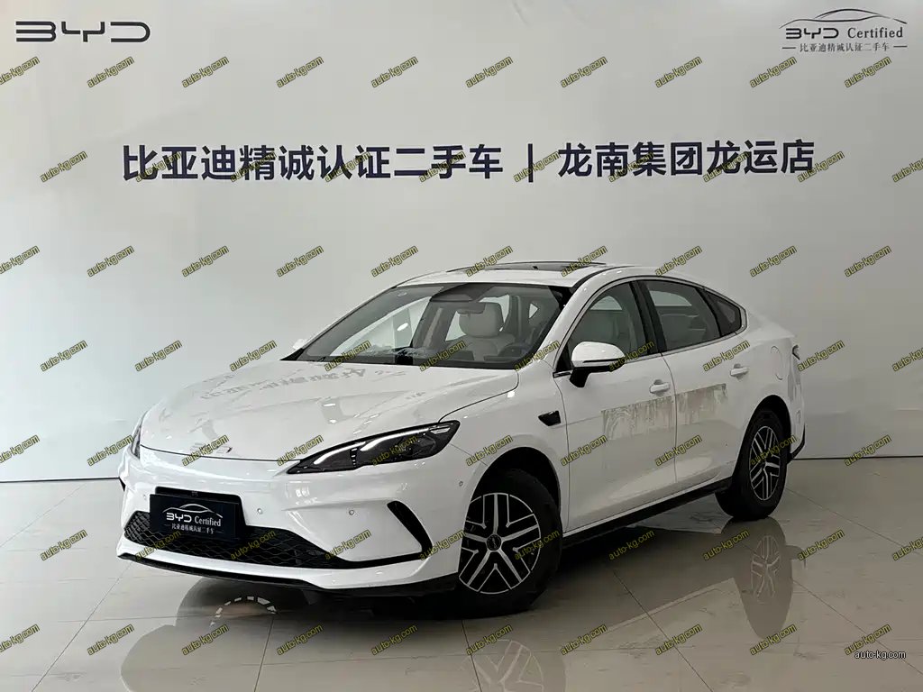 BYD Seal 05 DM-i 2025