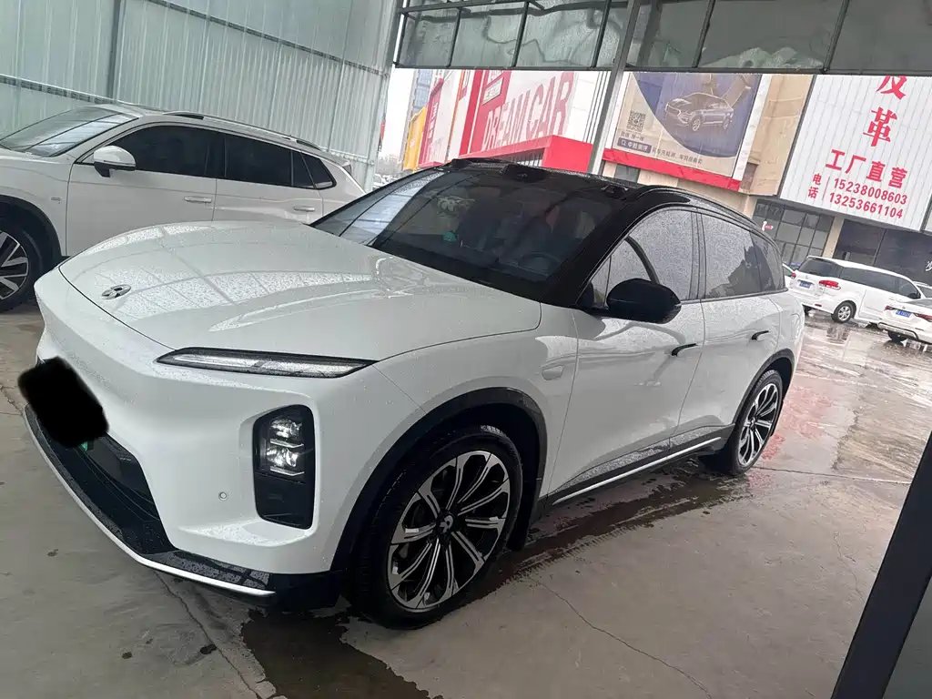 NIO ES6 2025