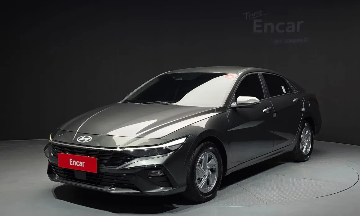 Hyundai AVANTE 2024 — фото 1 из 20