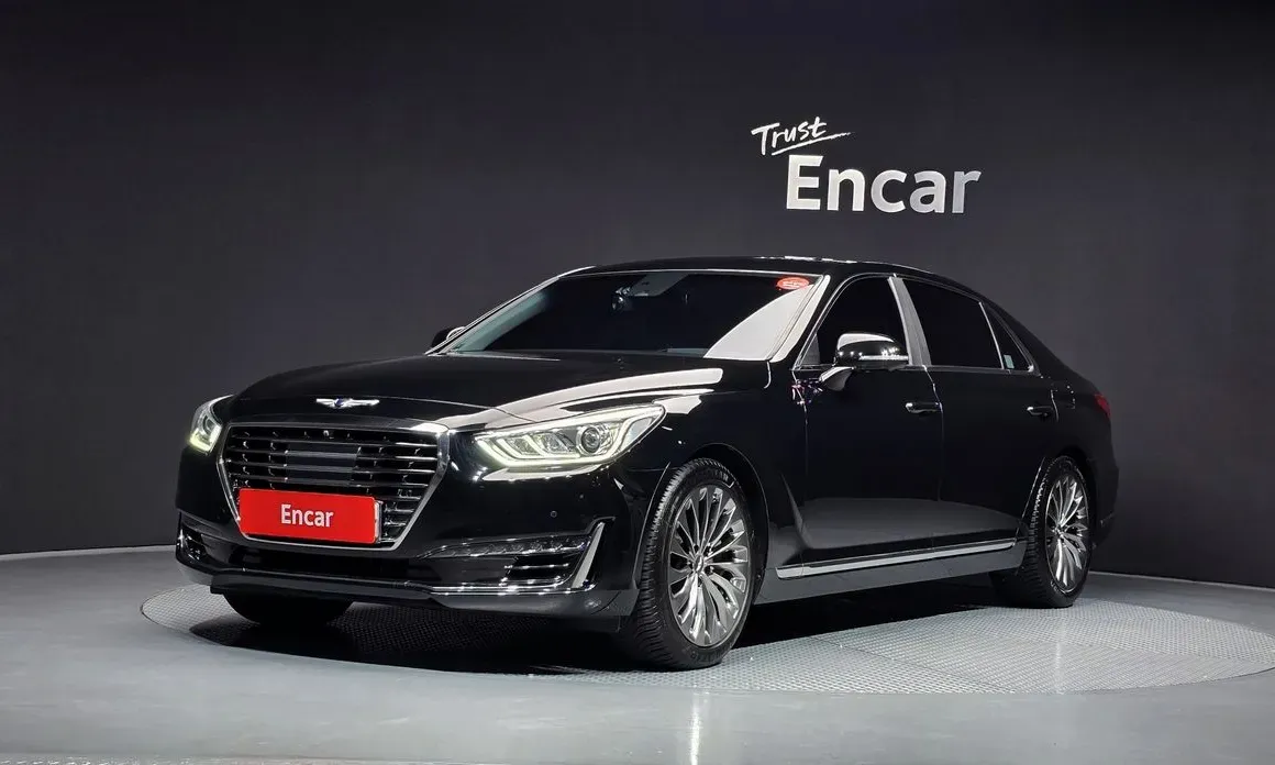 Genesis EQ900 2016 — фото 1 из 20