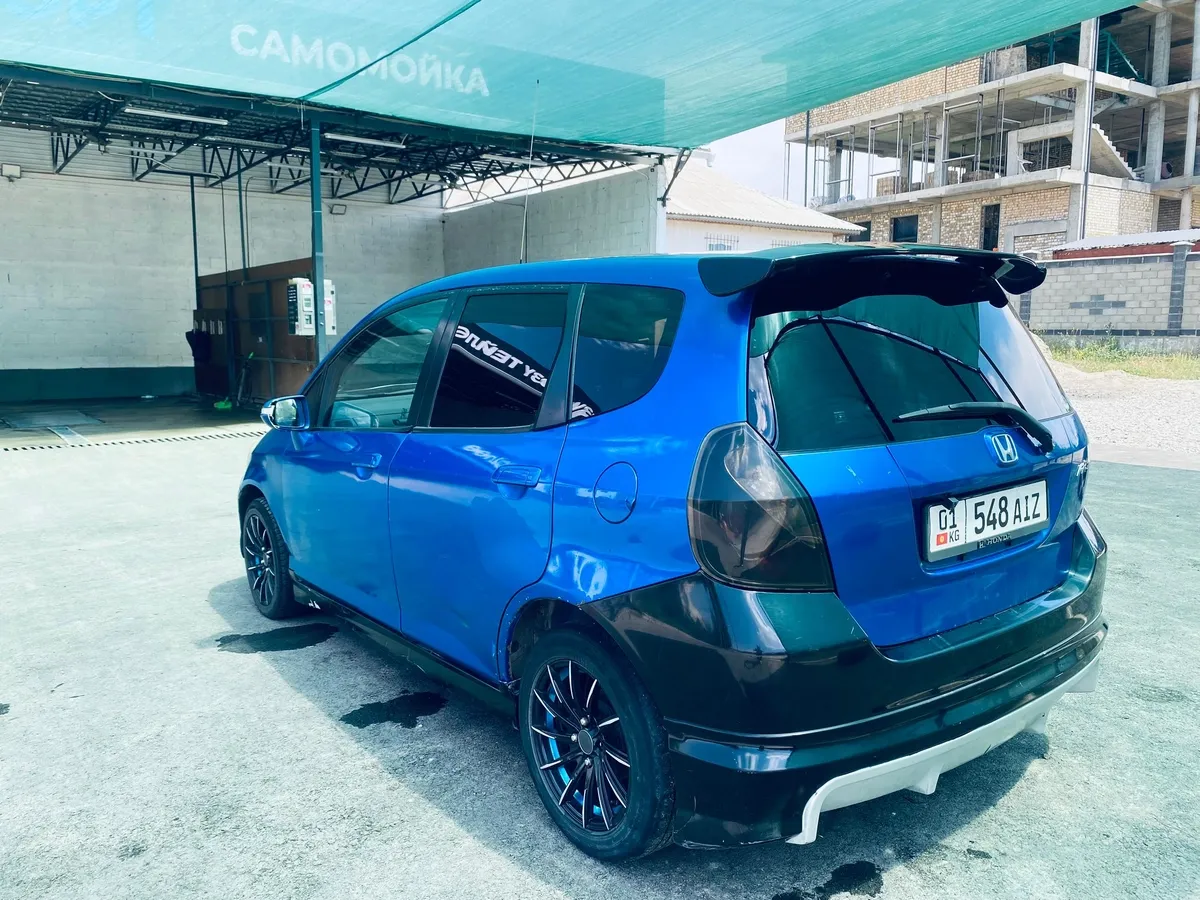 Honda Fit I 2003 — фото 1 из 6