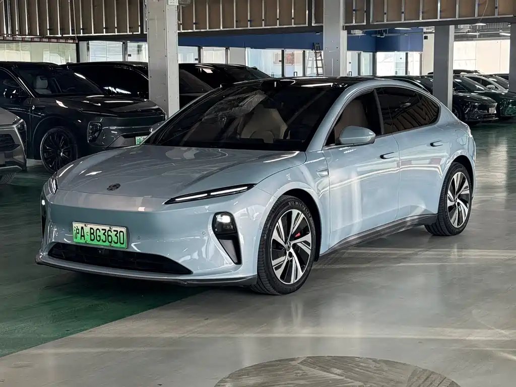 NIO ET5 2022