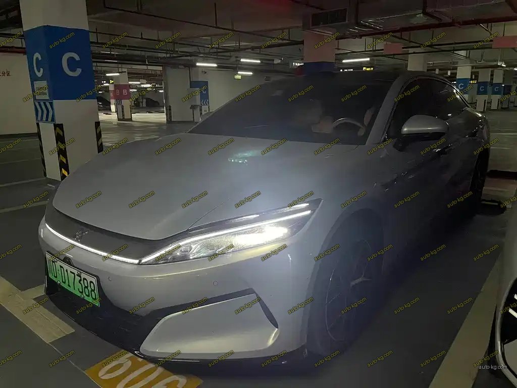 BYD 汉L 2025