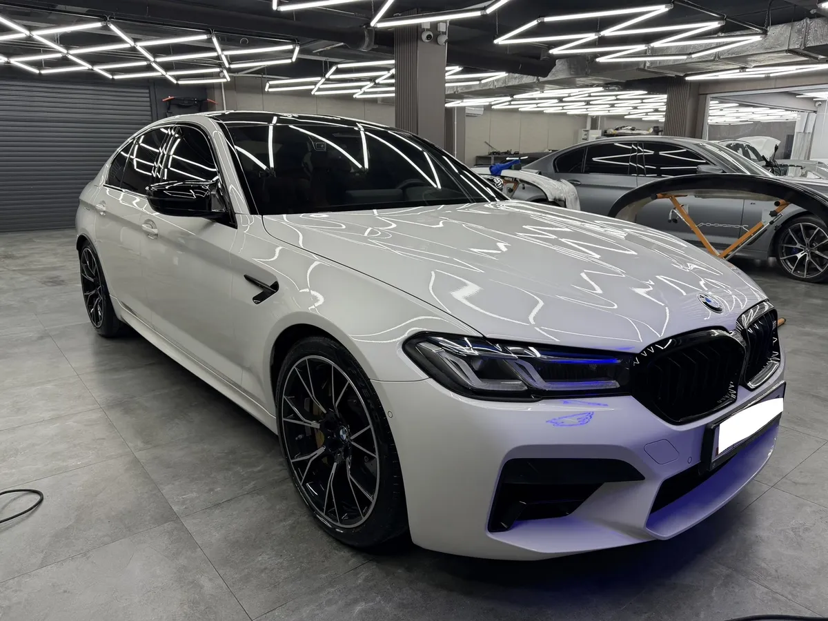 BMW M5 VI (F90) Рестайлинг 2021 — фото 1 из 9
