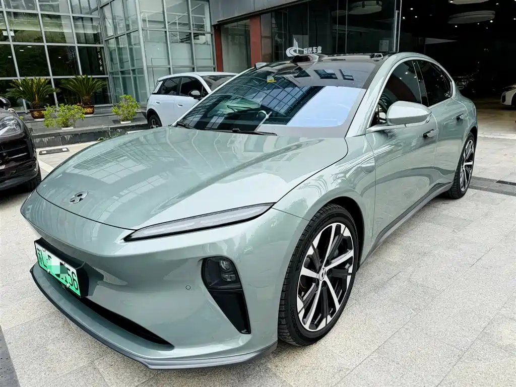 NIO ET5 2023