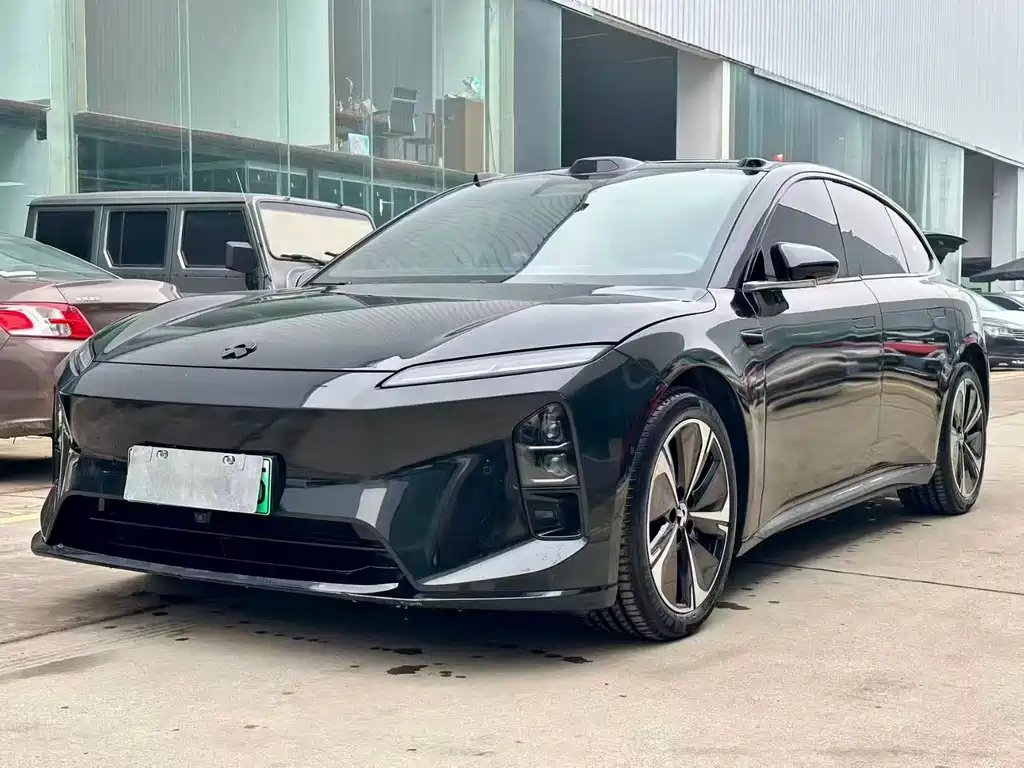 NIO ET5T 2025
