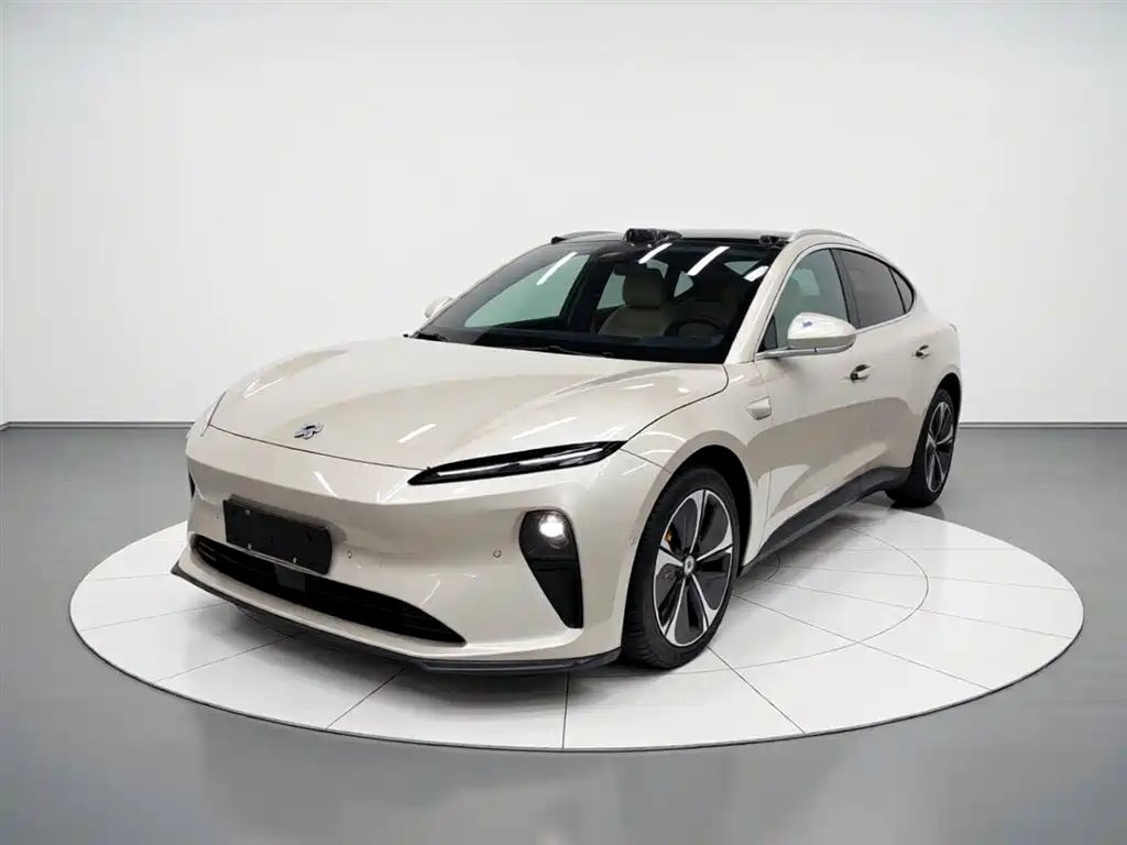 NIO ET5T 2024