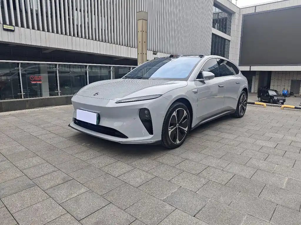NIO ET5T 2024 — фото 1 из 5