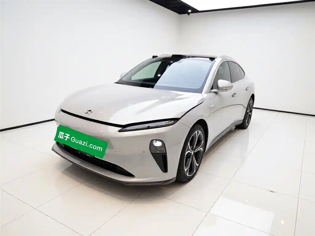 NIO ET5T 2024