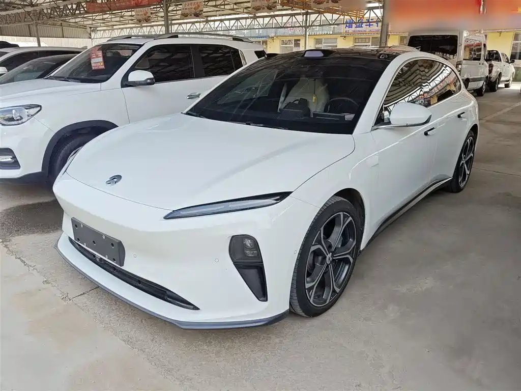 NIO ET5T 2024