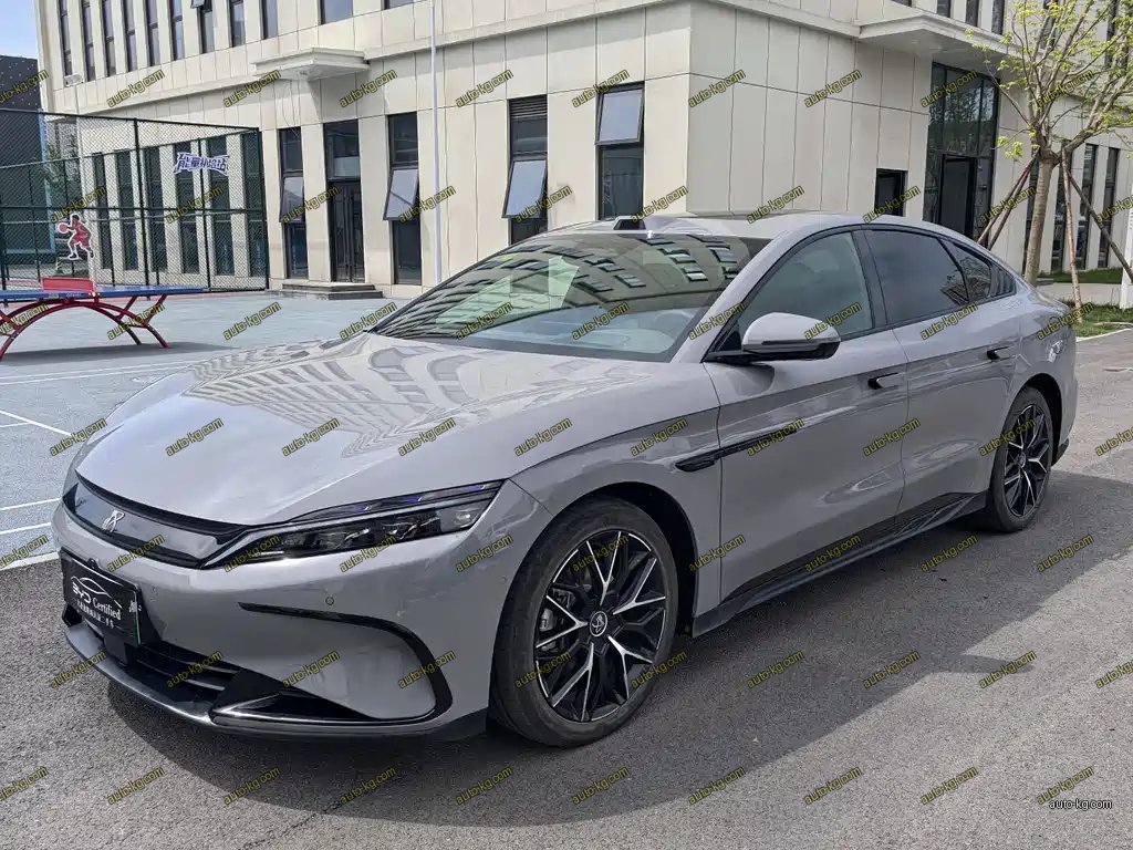 BYD Han 2025