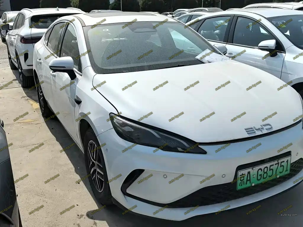 BYD Seal 05 DM-i 2025