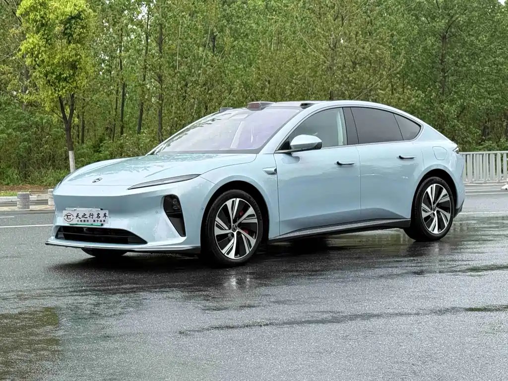 NIO ET5 2023